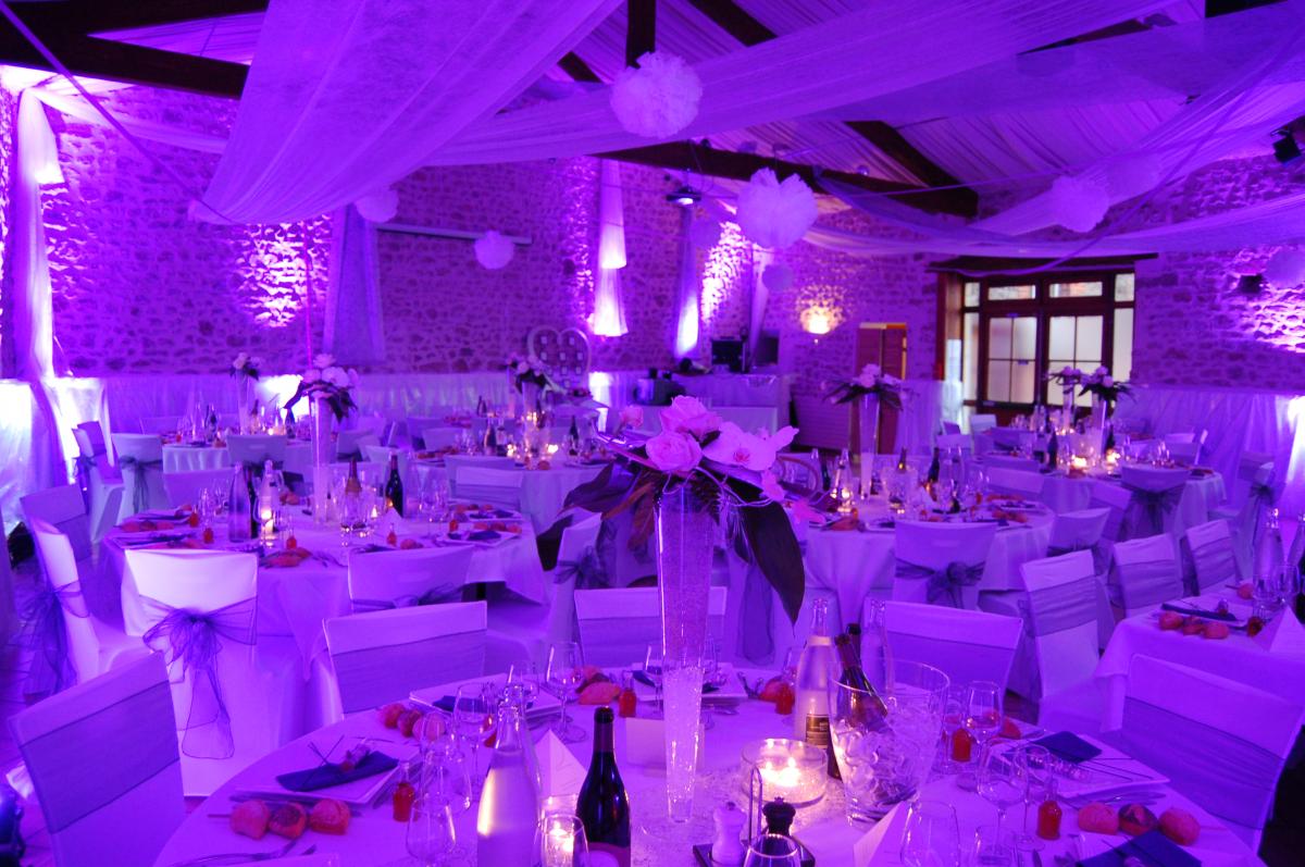 Comment bien choisir la musique et l’éclairage pour un mariage ?